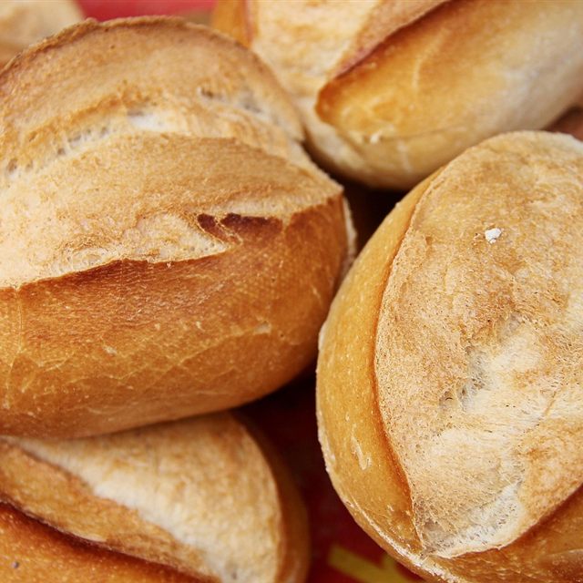 Bolillos recién horneados